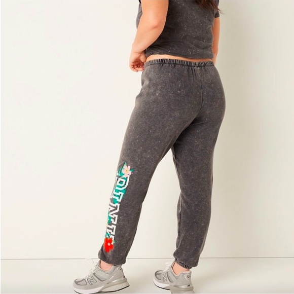 NWT! PINK ‘Classic Pant’ Sweatpants - Picture 4 of 7